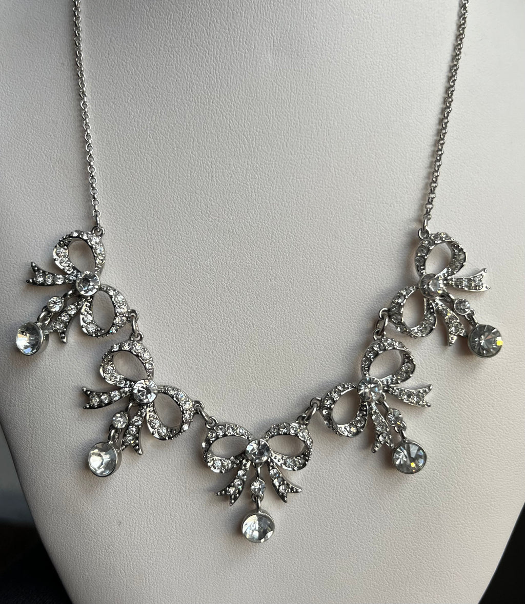 Sweetheart Bow Chandelier Necklace